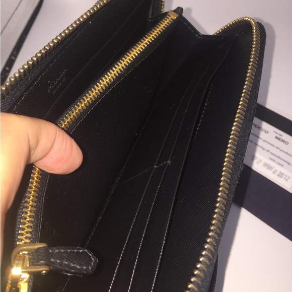 Authentic PRADA Saffiano Ribbon long wallet - Picture 13 of 14